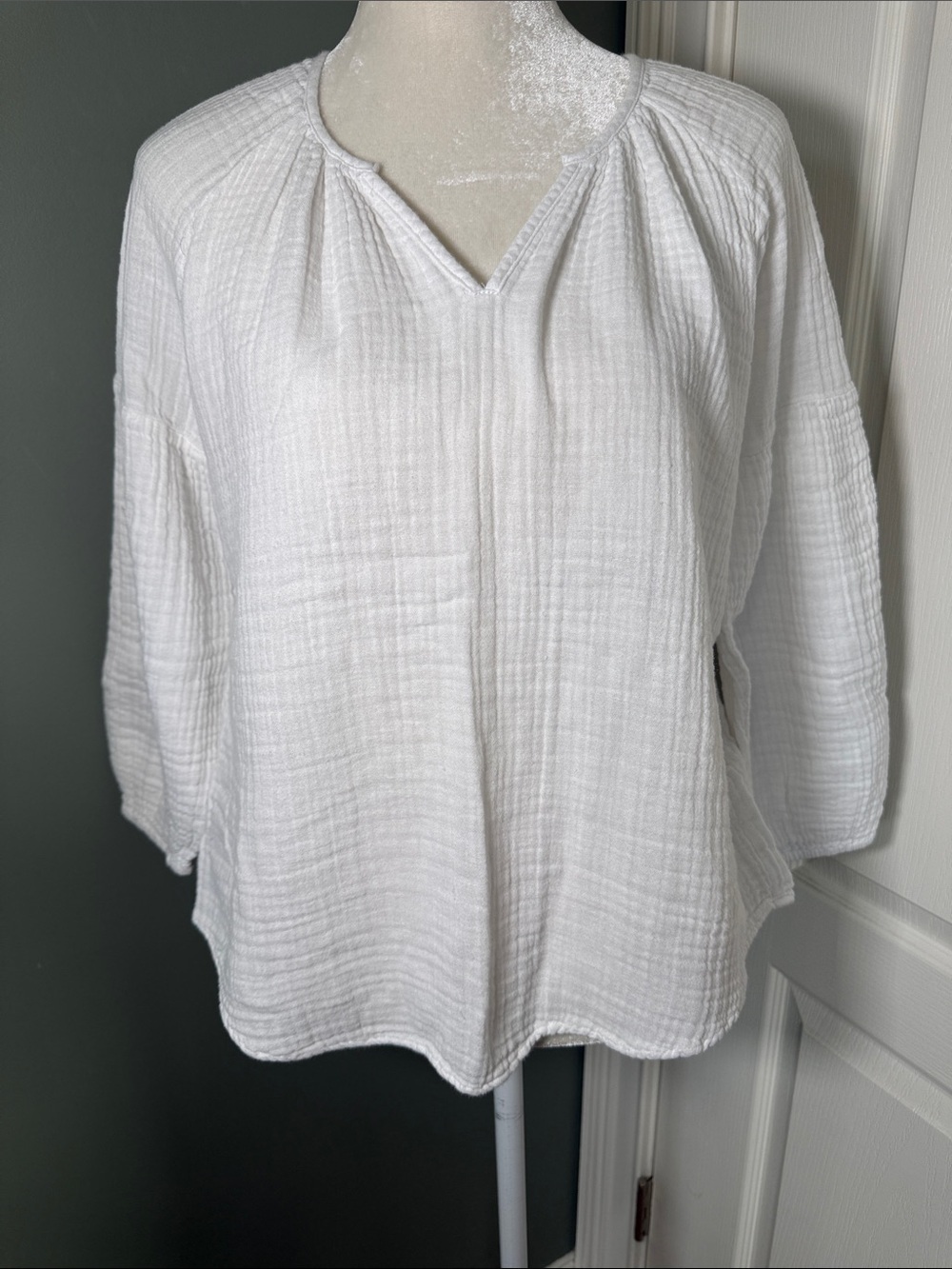 LOFT Outlet White Gauze Blouse Peasant Top Long Sleeve Size M